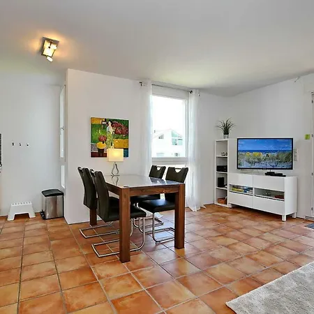Apartment Busumer Ring 19 04 *